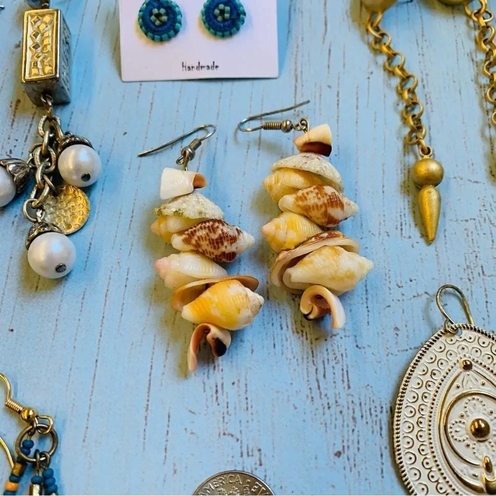 Earring Bundle - Picture 7 of 7